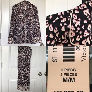 NWT Victoria’s Secret 2 Piece Pajama Set